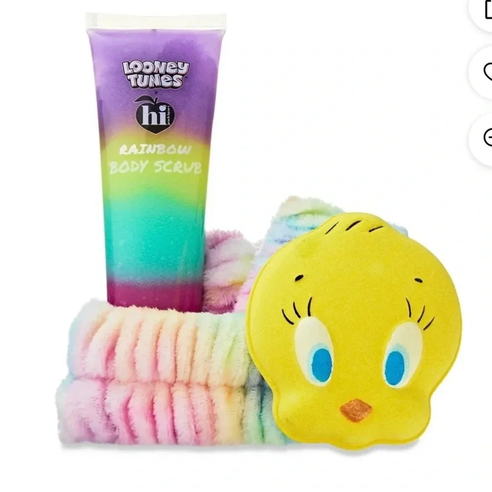 NWT Looney Tunes x Hi Peach Layne Bundle 3 Hand Painted Bath Bombs & Spa Box
